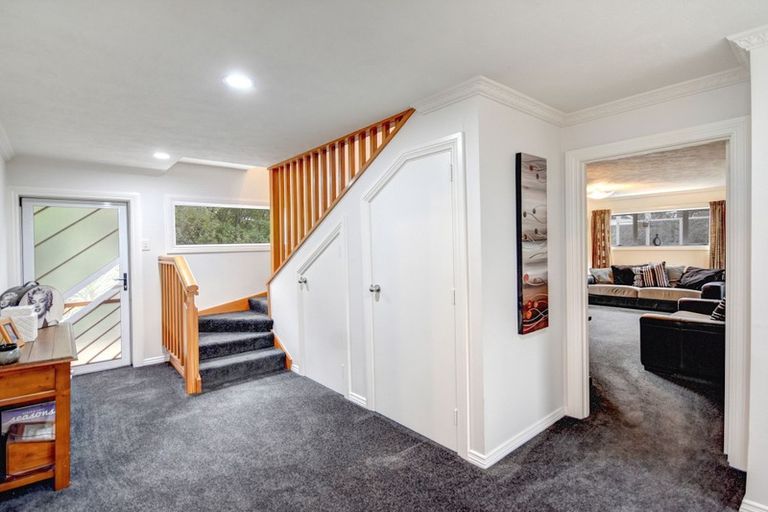 Photo of property in 81 Kinmont Crescent, Kinmont Park, Mosgiel, 9024