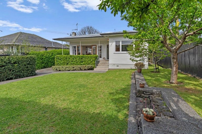 Photo of property in 272 Sandringham Road, Sandringham, Auckland, 1025