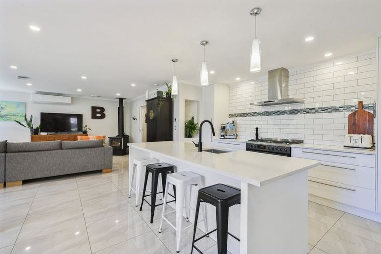 Photo of property in 27 Delamare Way, Rolleston, 7614