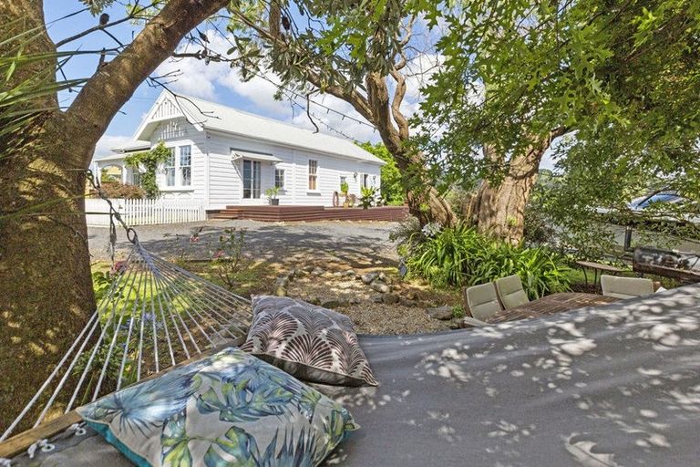 Photo of property in 23 Main Road, Raglan, 3225