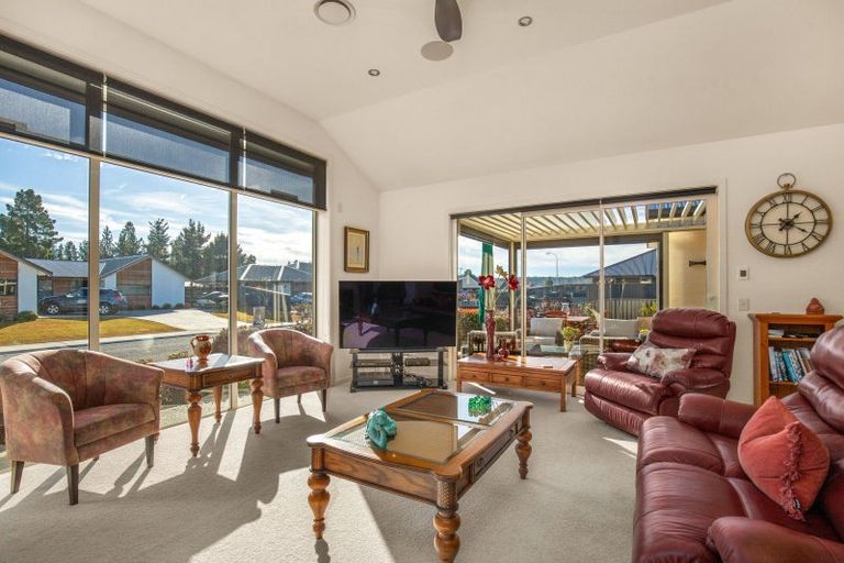 Photo of property in 52 Larch Crescent, Alexandra, 9320