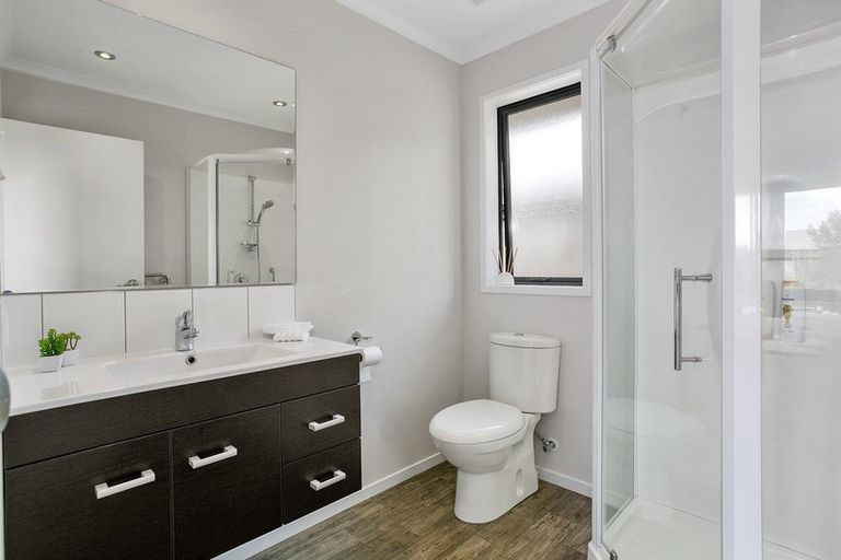 Photo of property in 4 Twin Willow Close, Cambridge, 3434