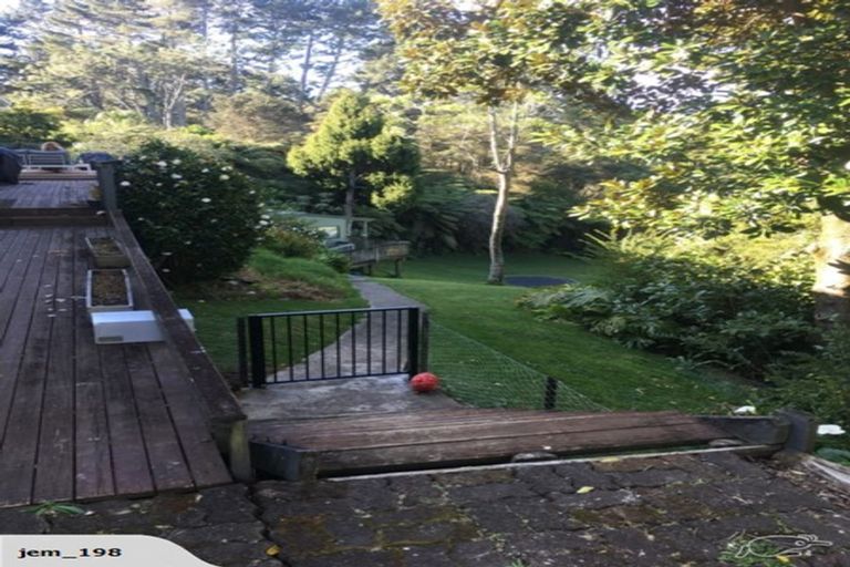 Photo of property in 17 Mcclintock Road, Massey, Auckland, 0614