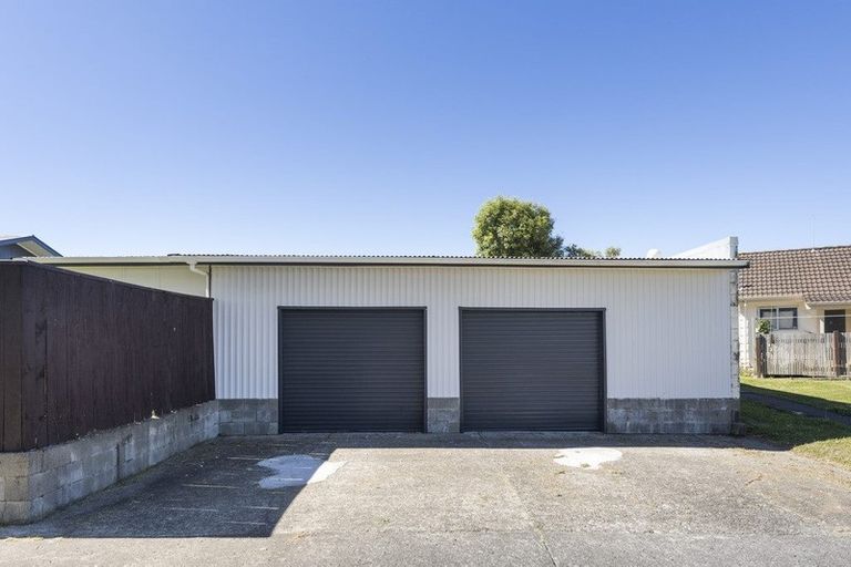 Photo of property in 1 Wyndham Street, Awapuni, Palmerston North, 4412