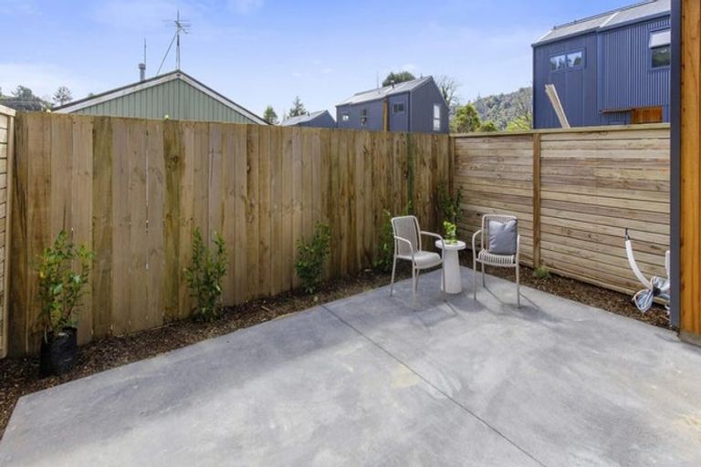 Photo of property in 5/33 Raukawa Street, Stokes Valley, Lower Hutt, 5019