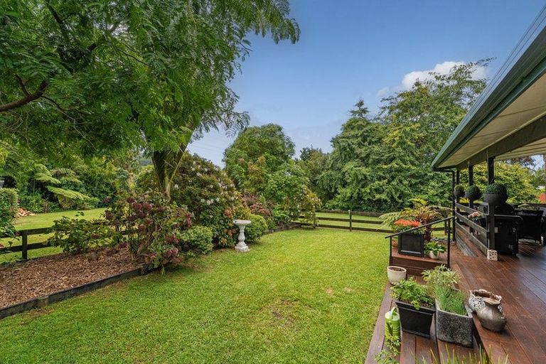 Photo of property in 5 Golf Road, Whitianga, 3591