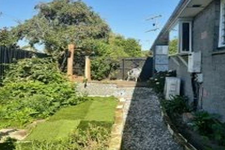 Photo of property in 90a Mackenzie Avenue, Woolston, Christchurch, 8023
