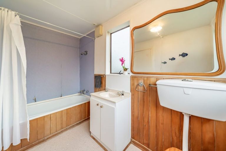 Photo of property in 46 Wilford Street, Wallaceville, Upper Hutt, 5018