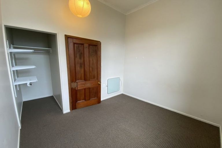 Photo of property in 96 Pirie Street, Mount Victoria, Wellington, 6011
