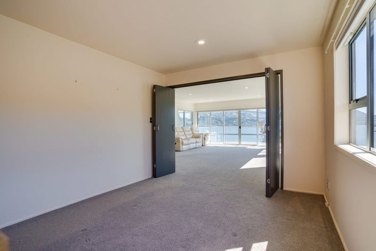 Photo of property in 40 Marine Parade, Macandrew Bay, Dunedin, 9014
