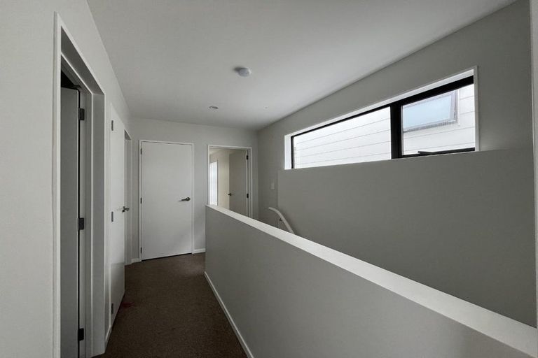 Photo of property in 20 Tukari Lane, Mangere Bridge, Auckland, 2022