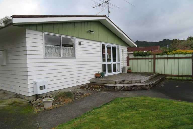 Photo of property in 29a Shanly Street, Brown Owl, Upper Hutt, 5018