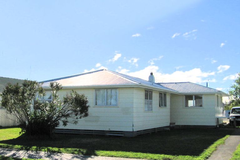 Photo of property in 18 Hislop Avenue, Onekawa, Napier, 4110