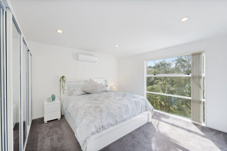 Photo of property in 1a Miro Street, New Lynn, Auckland, 0600