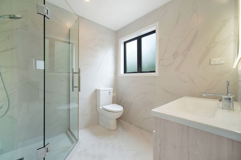 Photo of property in 9 Brickworks Bay Road, Hobsonville, Auckland, 0618