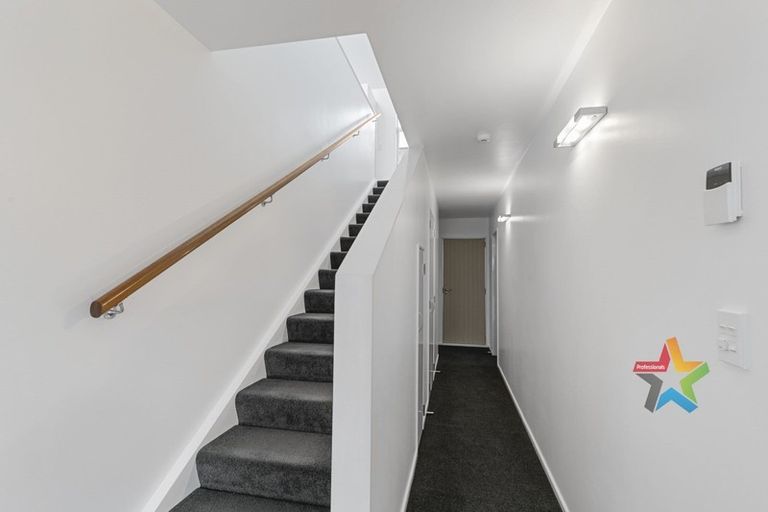 Photo of property in 51a Herald Street, Berhampore, Wellington, 6023