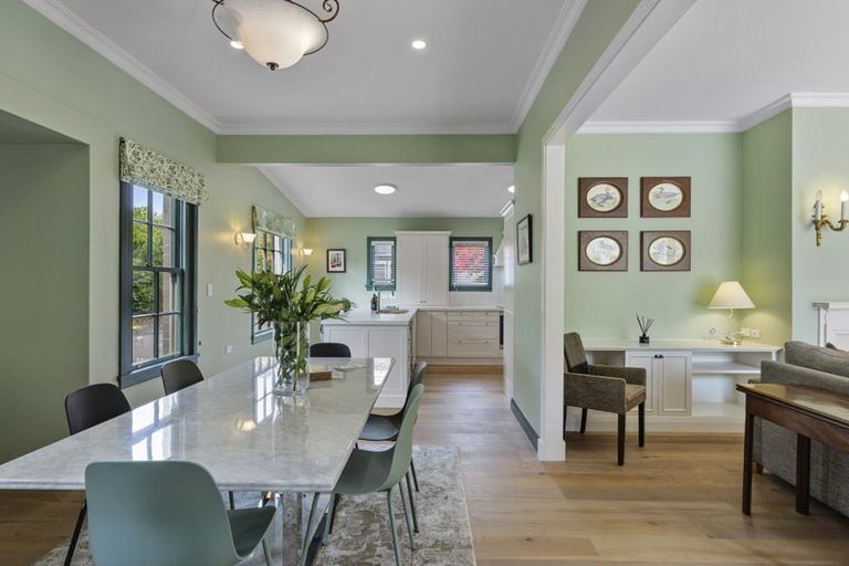 Photo of property in 16 Desmond Street, Merivale, Christchurch, 8014