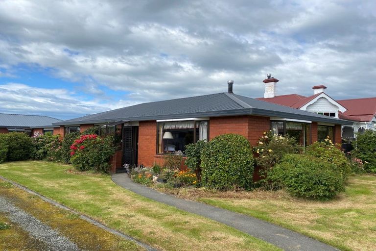 Photo of property in 4a Crombie Street, Gore, 9710