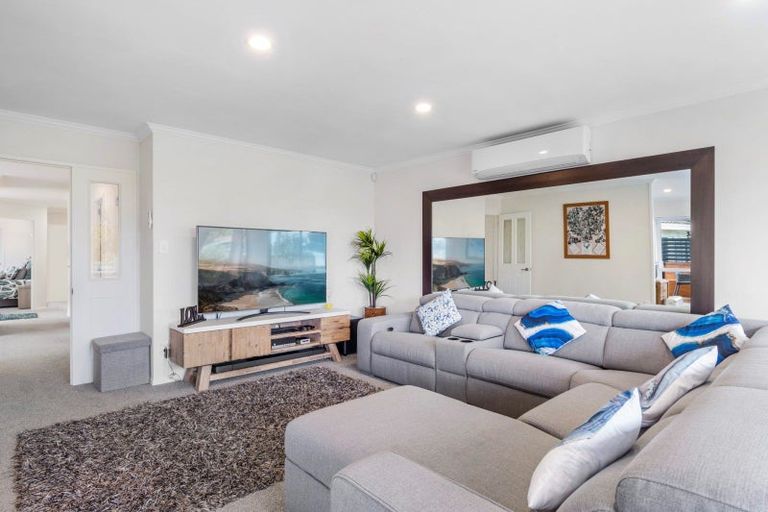 Photo of property in 6 Palm Court, Mount Maunganui, 3116