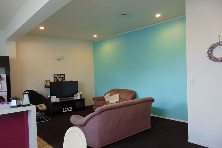 Photo of property in 2 Bowden Place, Te Awamutu, 3800