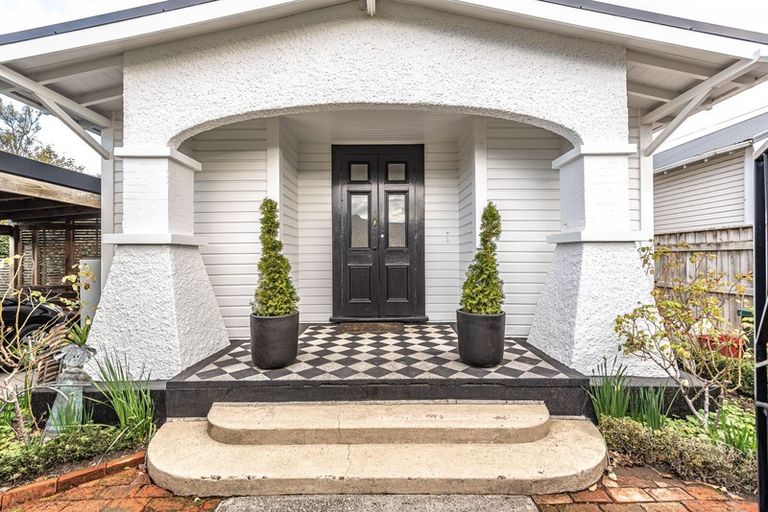 Photo of property in 33 Koromiko Road, Gonville, Whanganui, 4501