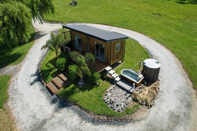 Photo of property in 41 Minnie Casey Rise, Matakohe, 0593