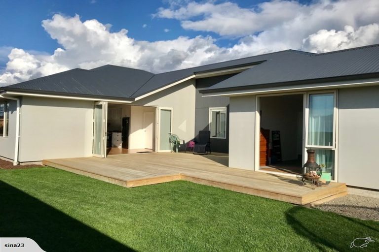 Photo of property in 76 Daelyn Drive, Richmond, 7020