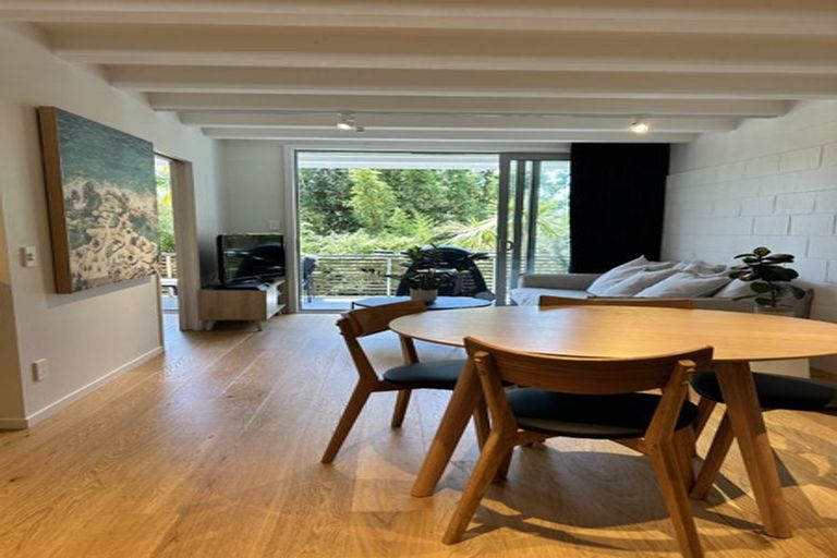 Photo of property in 14/73 Princes Street, Northcote Point, Auckland, 0627