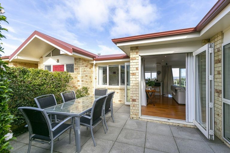 Photo of property in 9 Imran Terrace, Khandallah, Wellington, 6035