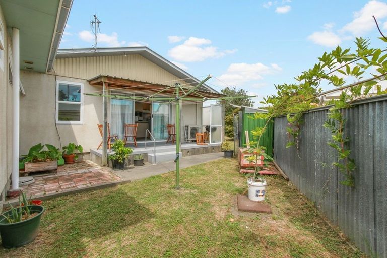 Photo of property in 1/163 Vigor Brown Street, Napier South, Napier, 4110