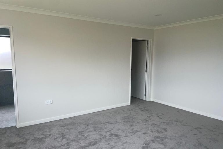 Photo of property in 7 Haku Road, Flat Bush, Auckland, 2019