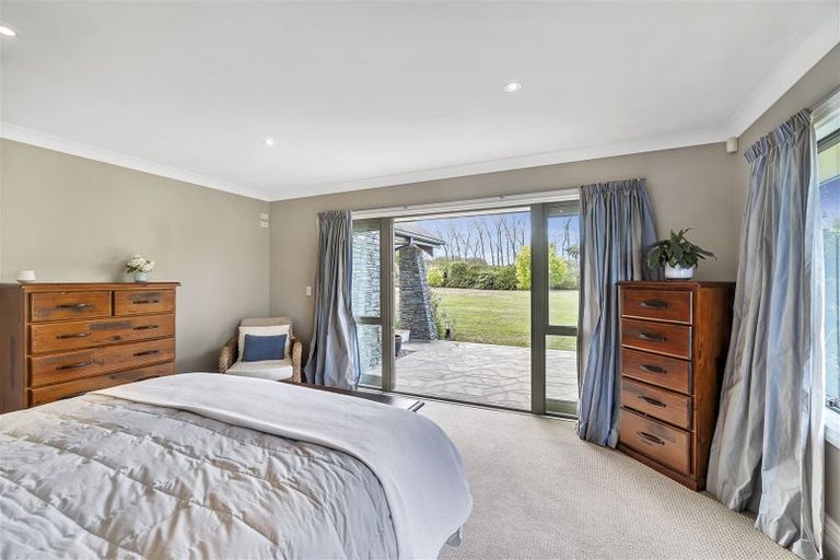 Photo of property in 2/1314 West Coast Road, West Melton, Christchurch, 7671