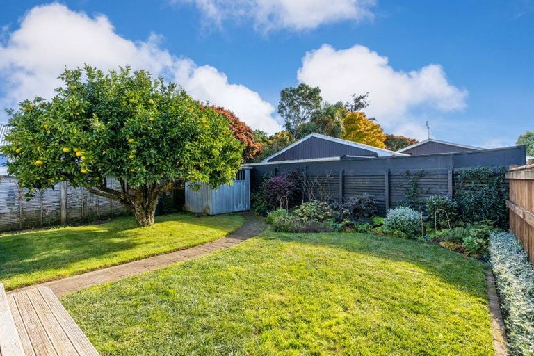 Photo of property in 46 Doralto Road, Frankleigh Park, New Plymouth, 4310