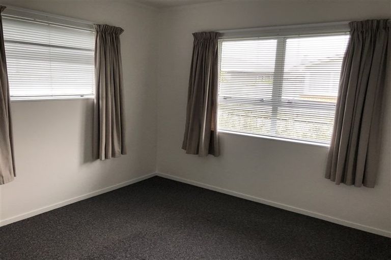 Photo of property in 3 Gibson Court, Roslyn, Palmerston North, 4414