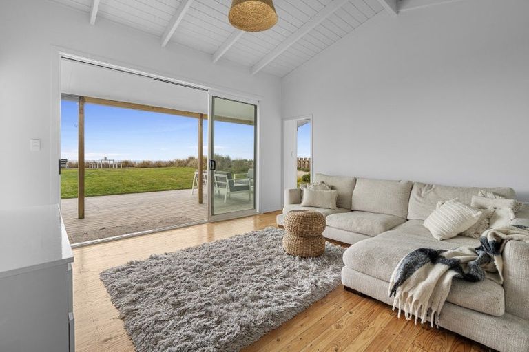 Photo of property in 401 Pukehina Parade, Pukehina, Te Puke, 3189