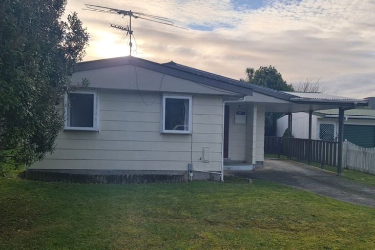 Photo of property in 7 Dunsandel Grove, Silverstream, Upper Hutt, 5019