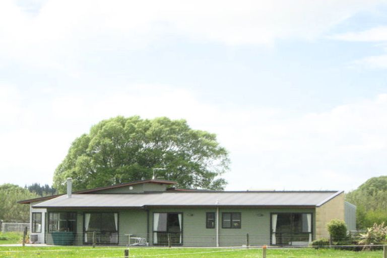 Photo of property in 100 Tuahiwi Road, Tuahiwi, Kaiapoi, 7691