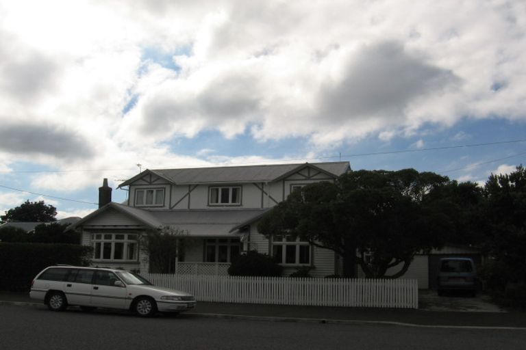 Photo of property in 42 Aparima Avenue, Miramar, Wellington, 6022