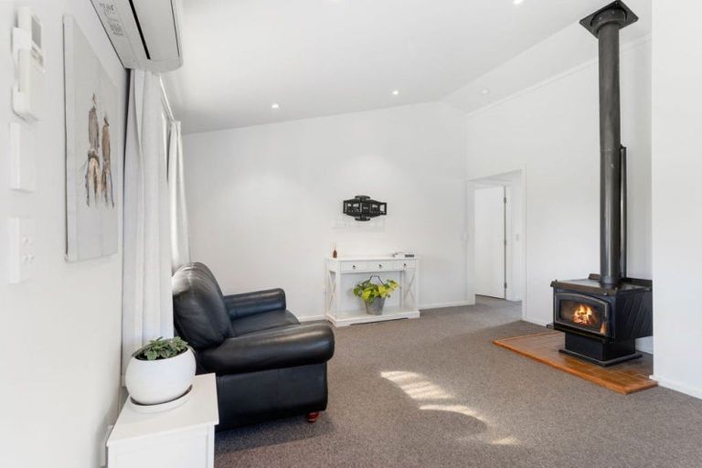 Photo of property in 65 Frederick Street, Carterton, 5713