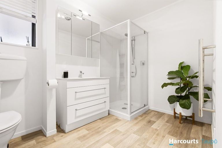 Photo of property in 84 Hyde Avenue, Richmond Heights, Taupo, 3330