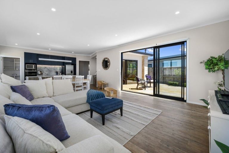 Photo of property in 71 Montiicola Drive, Papamoa Beach, Papamoa, 3118