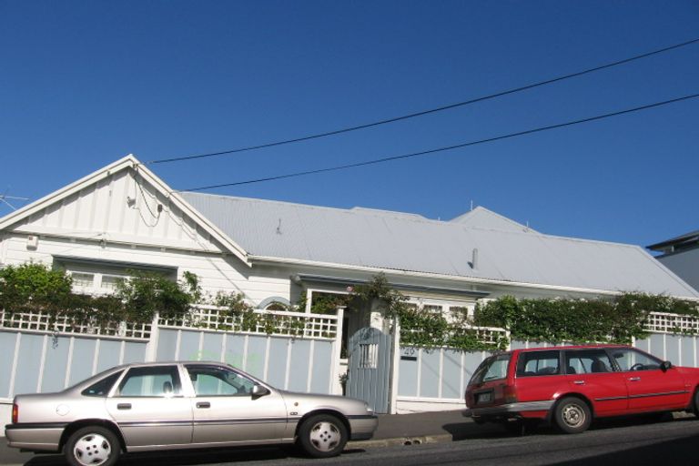 Photo of property in 49 Thompson Street, Mount Cook, Wellington, 6011