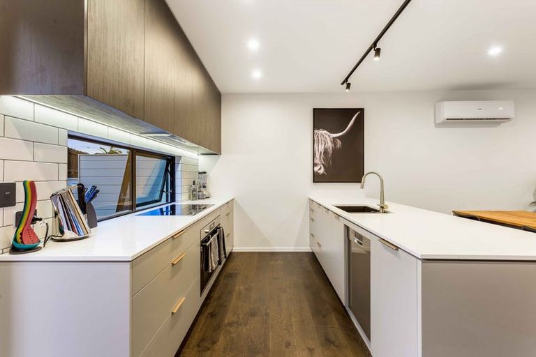 Photo of property in 12 Stockade View Lane, Howick, Auckland, 2014