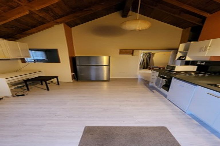 Photo of property in 48 Glengarry Road, Glen Eden, Auckland, 0602