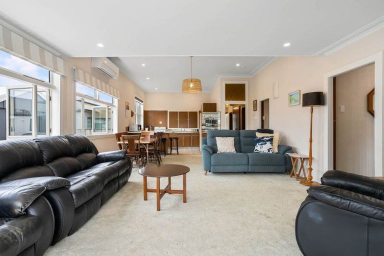 Photo of property in 9 Hinemoa Road, Waihi Beach, 3611