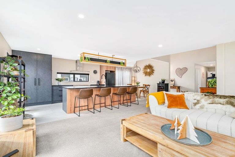 Photo of property in 16 Munro Lane, Rolleston, 7615