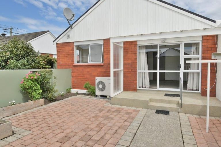 Photo of property in 20e Oxford Street, South Dunedin, Dunedin, 9012