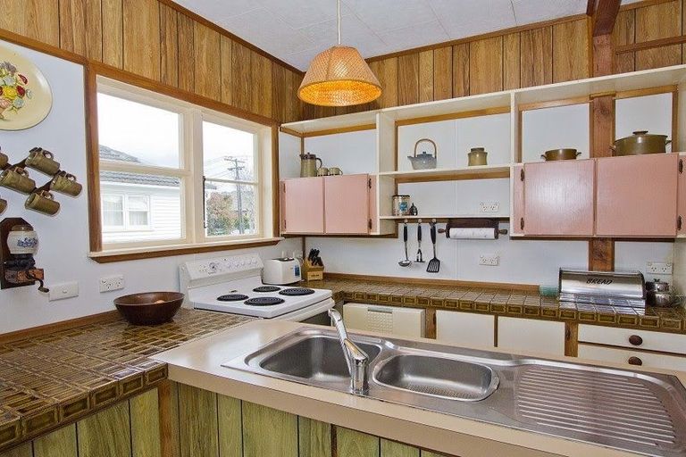 Photo of property in 78 Hall Crescent, Epuni, Lower Hutt, 5011