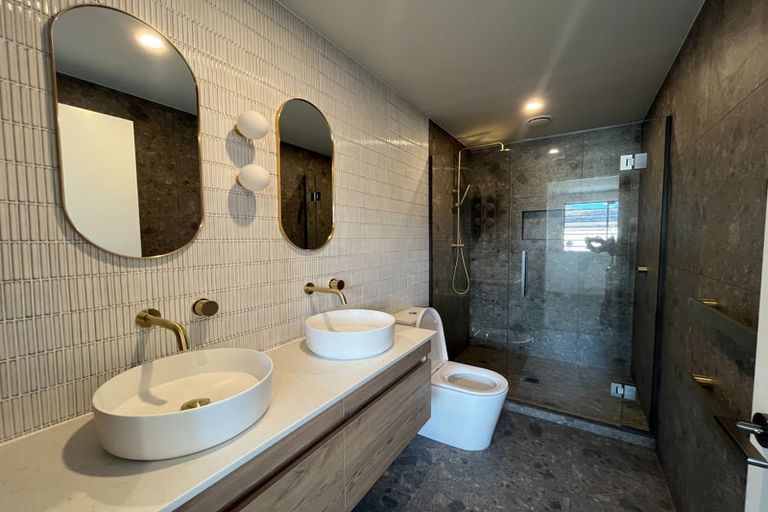 Photo of property in 17 Ryan Loop, Jacks Point, 9371