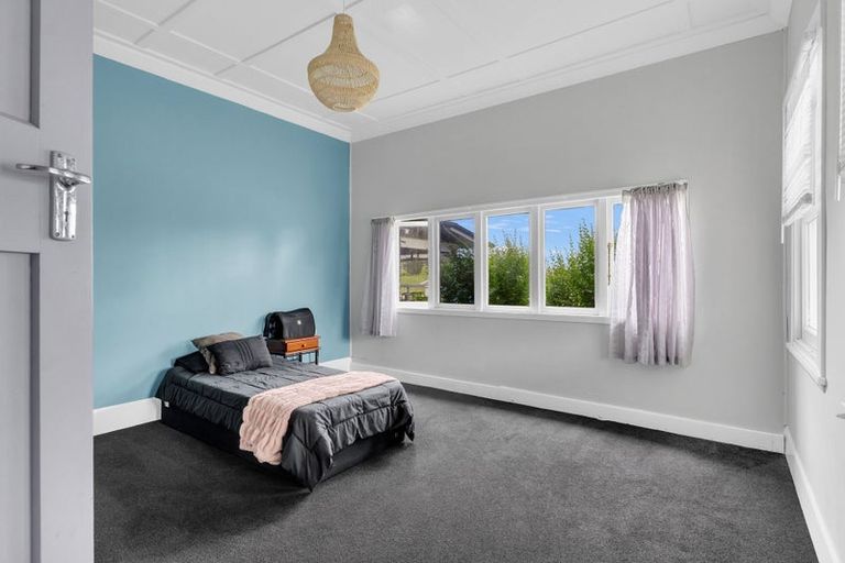 Photo of property in 2 School Road, Tiniroto, Manutuke, 4078